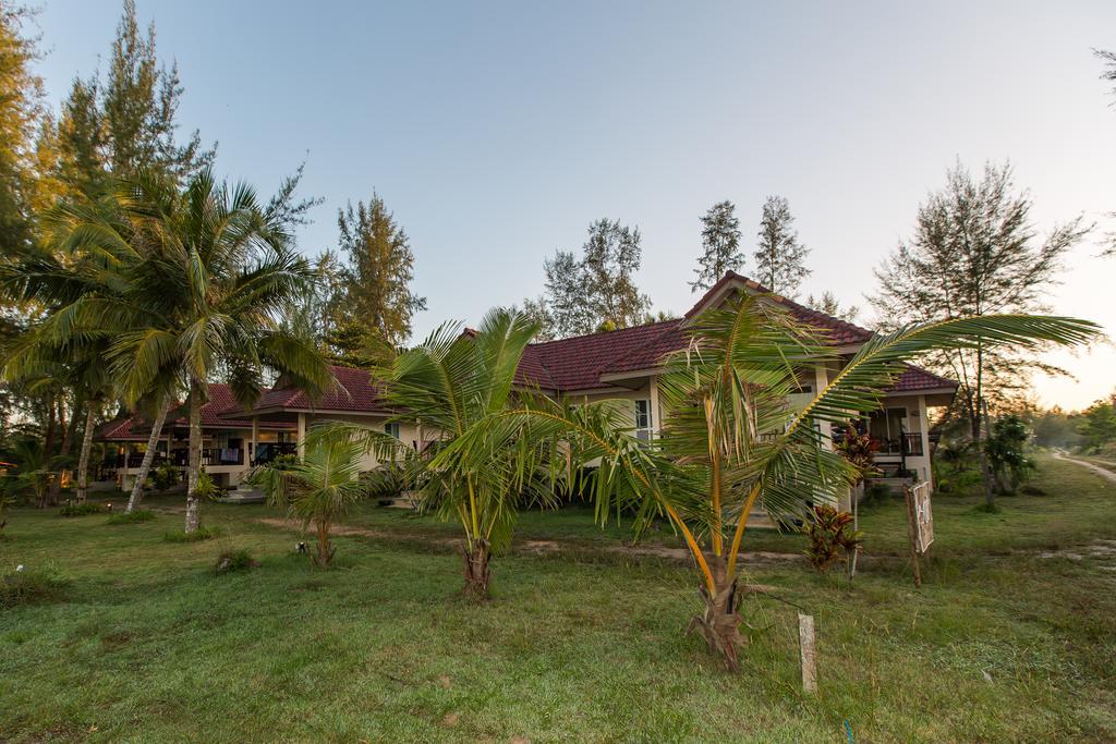 Pranee Beach Bungalows Koh Kho Khao Island Exterior foto