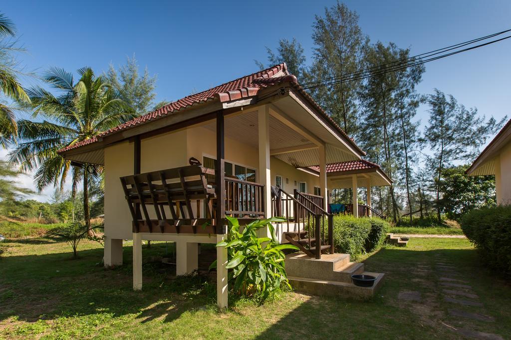 Pranee Beach Bungalows Koh Kho Khao Island Exterior foto